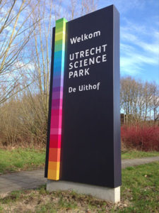 reclamezuil-Utrecht-Science-Park-sign-partners